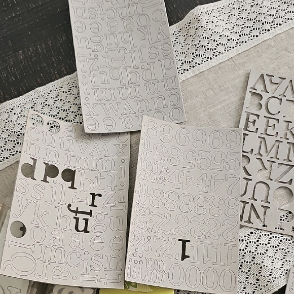 Assorted Alphabet Craft Chipboard Letters And Shapes For Scrapbooking Arts Craft - Picture 9 of 10